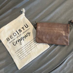 Bedstu crossbody/wallet/clutch all in one